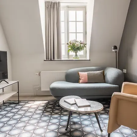 Ingenhousz דירה ברדה