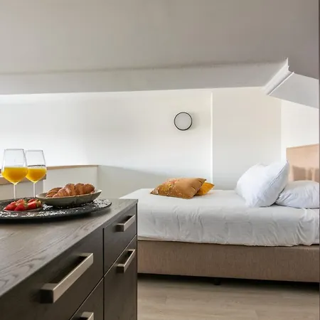 Ingenhousz Apartment *
